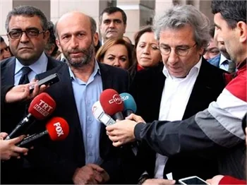 Can Dündar ve Erdem Gül'ün tutuklanmasına hükümetten ilk yorum