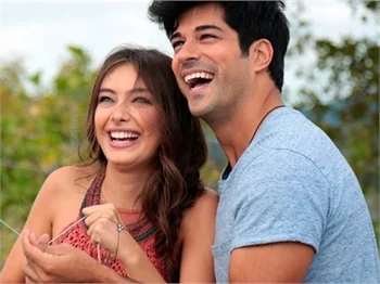 'Kara Sevda' dizisinin yapımcısından o iddialara yanıt!