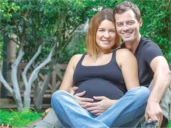 Alp Kırşan ve Zeynep Dörtkardeşler'in bebek heyecanı!