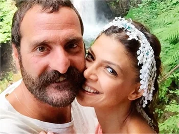 Eda Özerkan'dan nişanlısı Timur Acar için romantik paylaşım