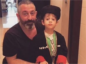 Cem Yılmaz'ı duygulandıran an!