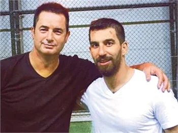 Arda Turan sette kaza geçirdi!