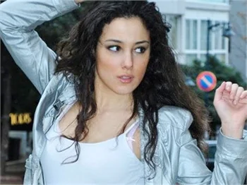 Cansu Tosun da "Göç Zamanı" kadrosunda