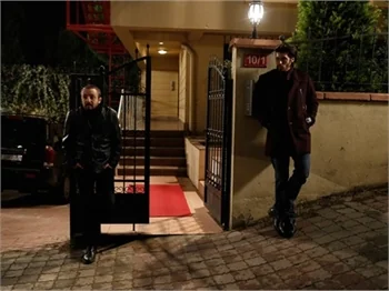 'İnadına Aşk' 32. bölümü ile veda ediyor!