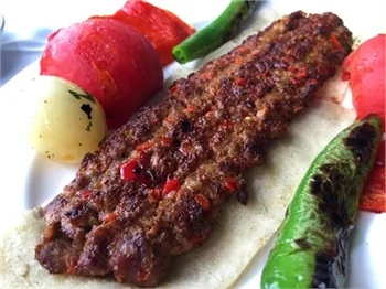 Kalbur Et'te yemek ziyafeti!