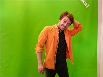 Tolga Sarıtaş'ı Büşra Pekin ile görenler...