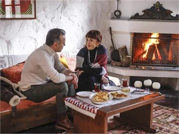 Ve Hümeyra, Paramparça'da!