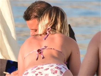 Serdar Ortaç, Chloe Loughnan'ı kıskanıyor mu?