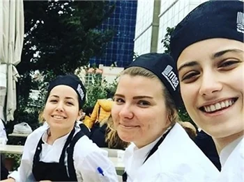 Hazal Kaya İtalya'da restoran açacak