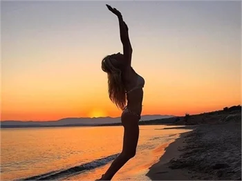 Dilara Öztunç sevgilisi Umut Kızıltan ile tatilde