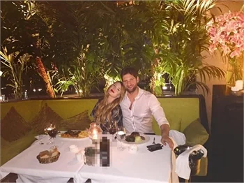 Gizem Karaca ile sevgilisi Kemal Ekmekçi'nin 1 yıl yemeği!