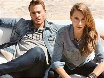 Romantik aşık Kerem Bürsin!
