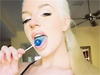 Courtney Stodden Kim Kardashian'a özendi!