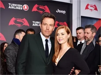 "Batman V Superman: Adaletin Şafağı" filmin galası New York'ta yapıldı!