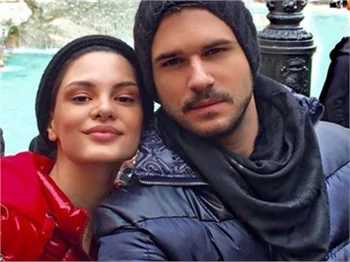 Tolgahan Sayışman'dan 'ayrılık' iddialarına fotoğraflı yanıt!