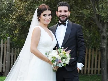 İrem Derici 'Esendemir'i sildi!