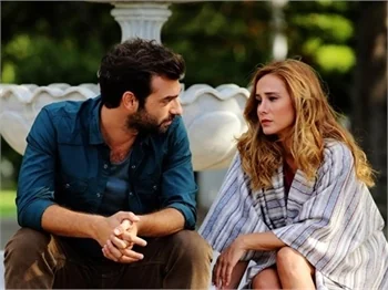 Poyraz Karayel’de bir sürpriz ayrılık daha