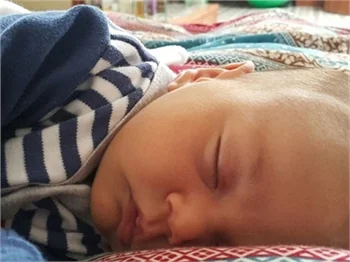 Özgü Namal'ın oğlu Nefes büyüdü!