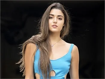 Hande Erçel fiyatını ikiye katladı!