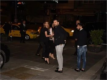 Galatasaraylı Hakan Balta'nın eşi Derya Balta: Güzel çektiniz mi?