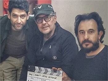 Kanıt geri döndü! İşte setten ilk kare!