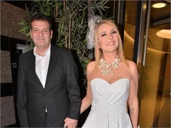Seda Akgül'ün 20 yıl önceki fotoğrafları ortaya çıktı