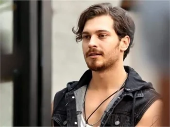 Çağatay Ulusoy'un yeni partneri Nilay Cafer mi olacak?