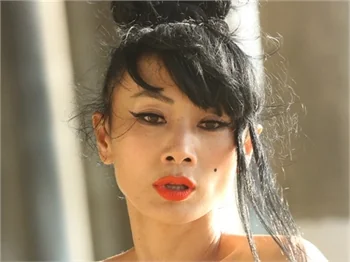 Bai Ling model olursa...