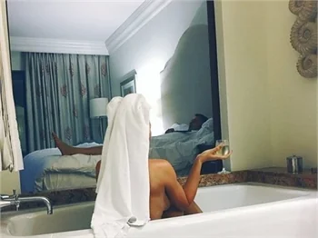 Jelena Karleusa Tosic'den olay paylaşımları