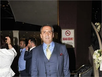 Mesut Akusta ve Şafak Özbir mutluluğa "Evet" dediler!