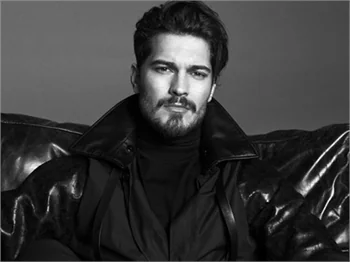 Çağatay Ulusoy Amerika'dan döndü