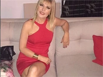 Seda Akgül, boşanma sonrası tatilde..