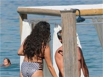 Dilan Çıtak burnunu yaptırdı