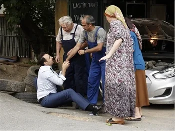 Gülümse Yeter 5. Bölüm fotoğrafları!