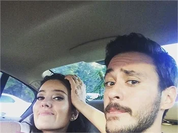 Pelin Akil ve Anıl Altan balayı tatilinde