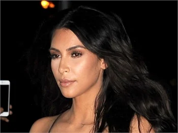 Kim Kardashian'ın olay şeffaflığı!