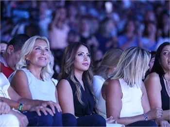Tarkan konserine ünlü akını!