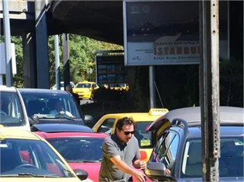 Bayram tatilcileri İstanbul'a döndü!