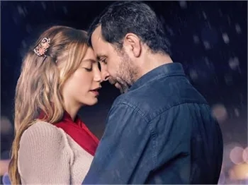 Serenay Sarıkaya: Nejat’la elektriğimiz tuttu!