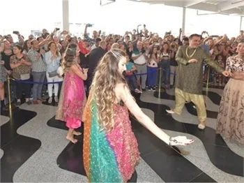 İzmir’e Hindu çıkarması