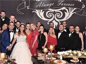 Sinem Kobal ve Kenan İmirzalıoğlu düğüne katıldı