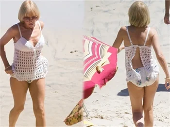 Kylie Minogue bikiniyle yakalandı!