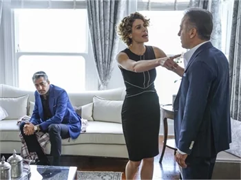 Paramparça 77. bölüm özeti, fotoğrafları ve fragmanı