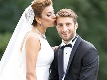 Ebru'ya 'Kocan seni aldatıyor' mesajı!