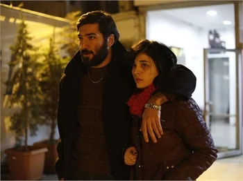 Salı gecesinin vazgeçilmezi Anne