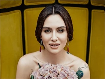 Demet Akalın ile Birce Akalay arasında 'polis' polemiği