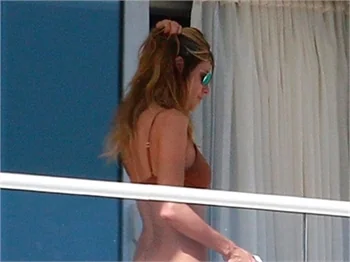 Heidi Klum'un balkon keyfi