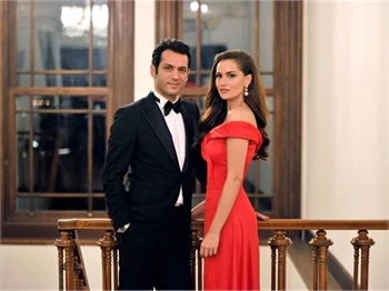 Murat Yıldırım ile Fahriye Evcen'in 'Sonsuz Aşk'ı