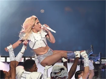 Super Bowl'da Lady Gaga şov!