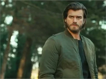Kıvanç Tatlıtuğ, New York yolcusu!